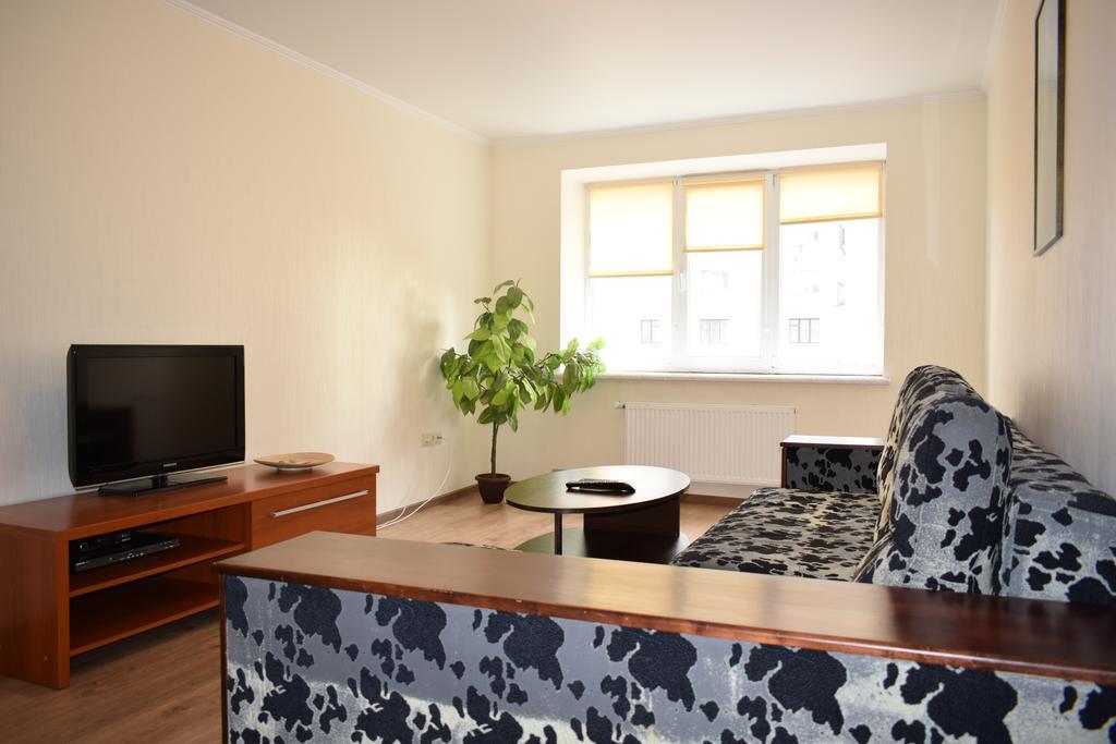 On Demyanchuka 1a Apartment Rivne