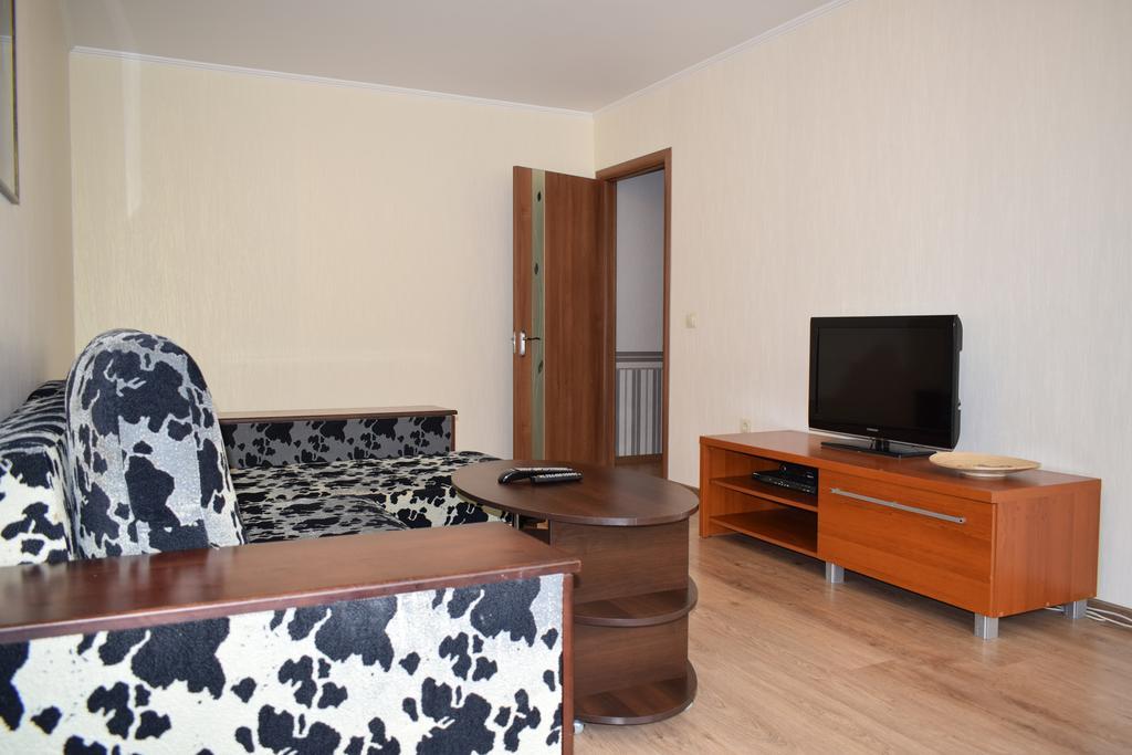 On Demyanchuka 1a Apartament *